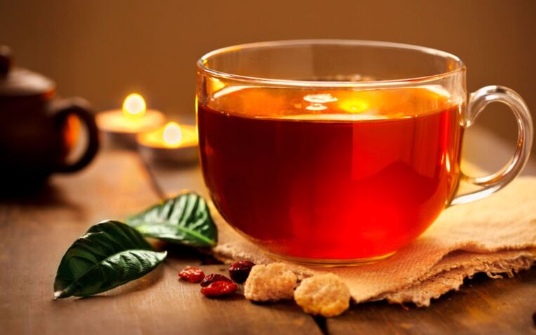 Zuckerfreier Tee ist ein Getränk, das in der Diätkarte erlaubt ist